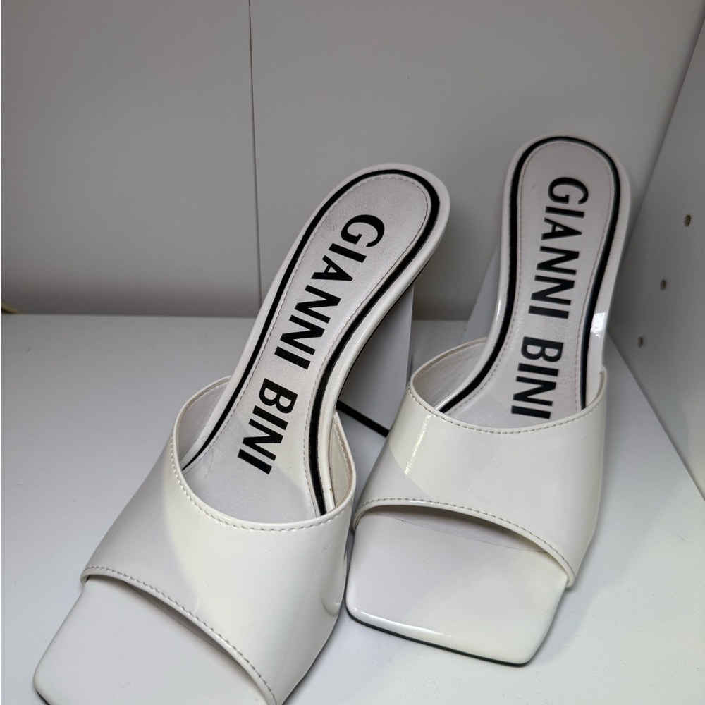 Gianni Bini Cream Mules